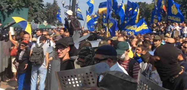 Щодо подій під Верховною Радою на допит викликають свободівця із Броварів