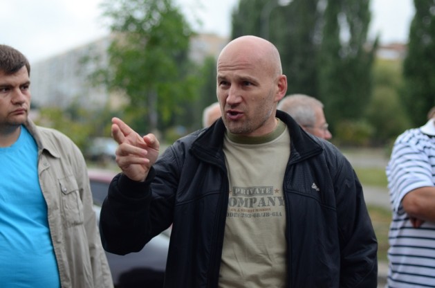 Юрій Скотніков: «До міської ради балотуюся, аби прибрати тамтешній зоопарк»