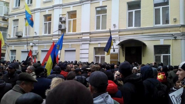 Бойка відпустили на час слідства під підписку про невиїзд. Реакція депутатів
