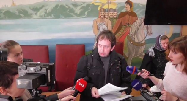 Головою комісії з найменувань та пам’ятних знаків обрали броварського журналіста Карпія