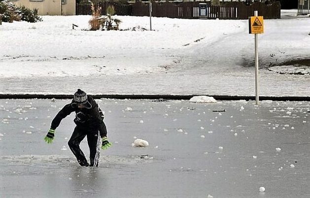 Дотримуйтеся правил безпеки на льоду