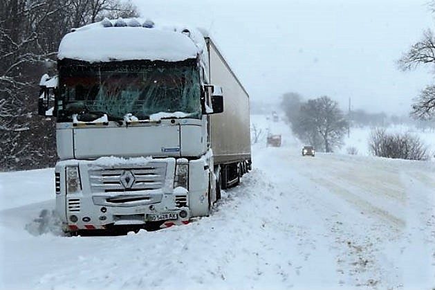 У Київській області можуть обмежити рух вантажівок