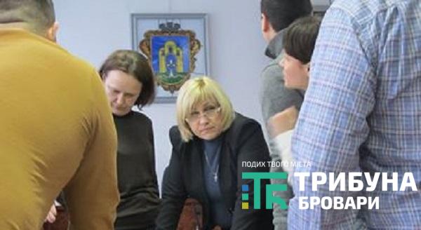 Бровари забудують таун-хаузами: про садочки й дороги не йдеться