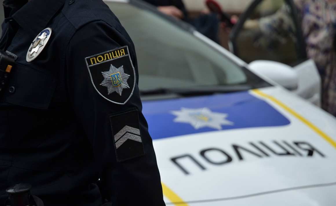 Справи сімейні: брат викрав фотоапарати у сестри і здав в ломбард