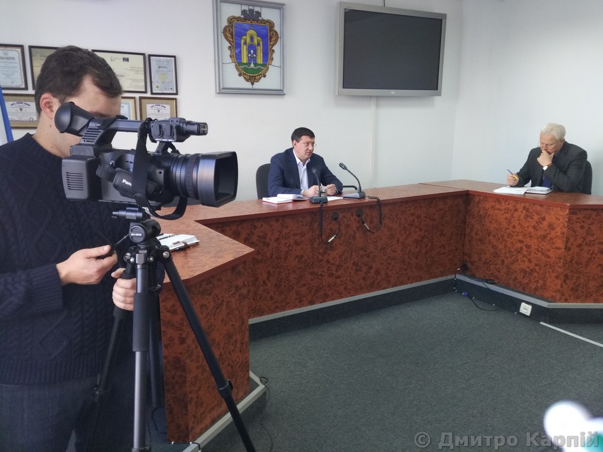 Міський голова скликає 51-у позачергову сесію