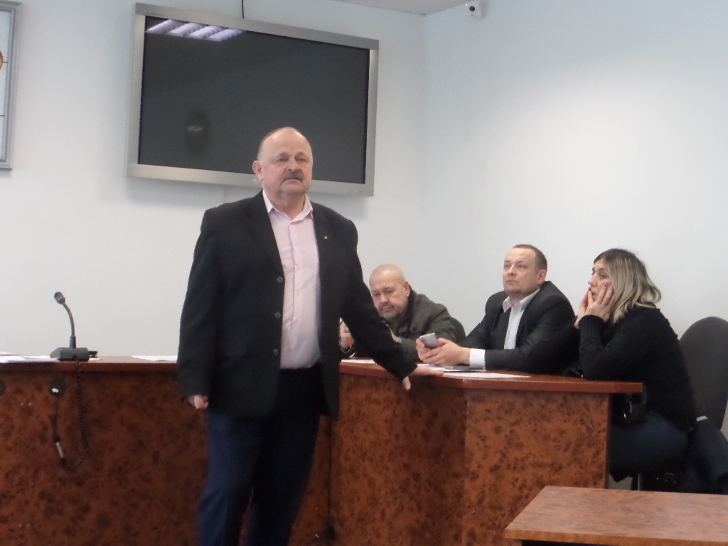 Засідання Громадської ради при виконкомі закінчилося не розпочавшись: «Робота ради ефективна», – Авксентій Гранат