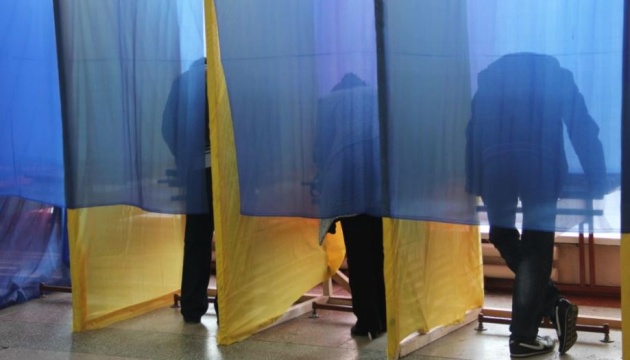 На 15 год у Броварах проголосувало майже 49% виборців, у районі – майже 45%