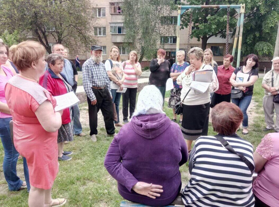 ЖЕКи розпочали укладати договори на управління будинками. Що нового очікує на мешканців багатоповерхівок?