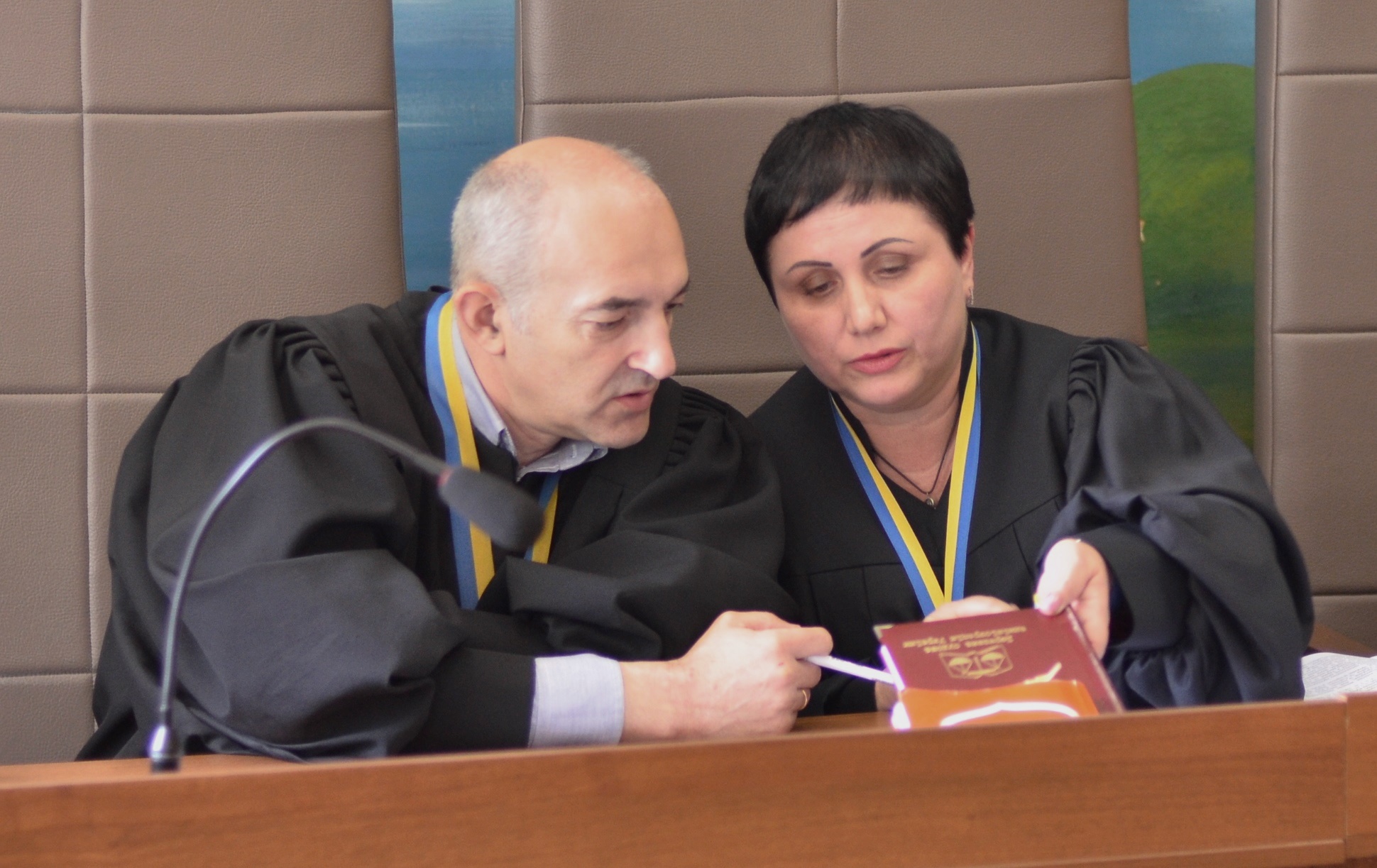 Суд над Савченко і Рубаном знову відклали – через хворобу судді. ФОТО, ВІДЕО