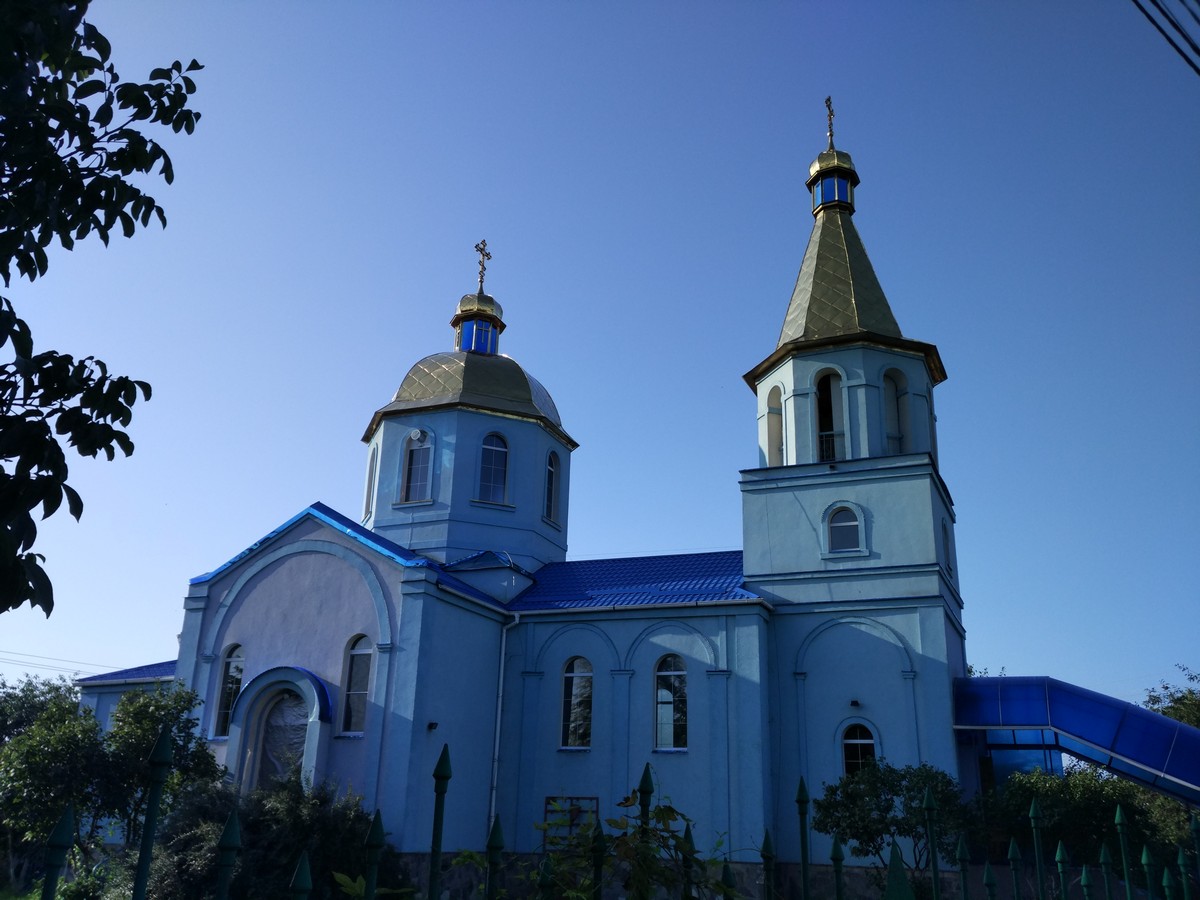 Сутички у Погребах: Святоуспенський храм знову під контролем української православної громади