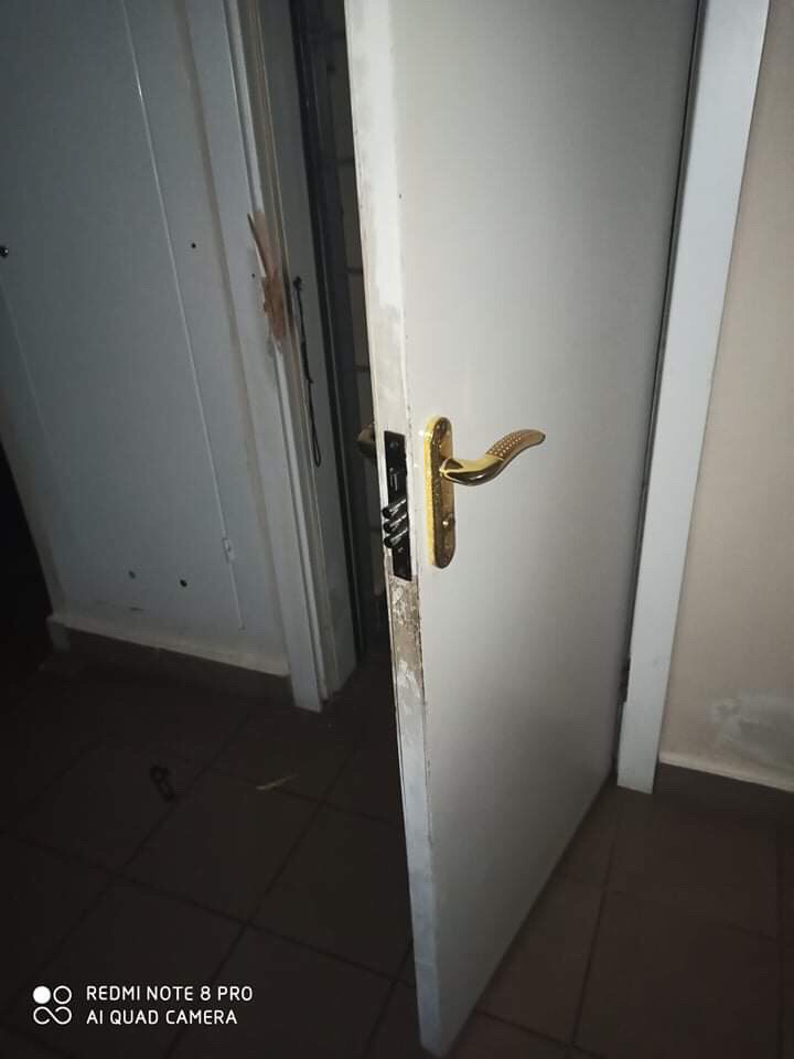 Поліклініка, крадіжка