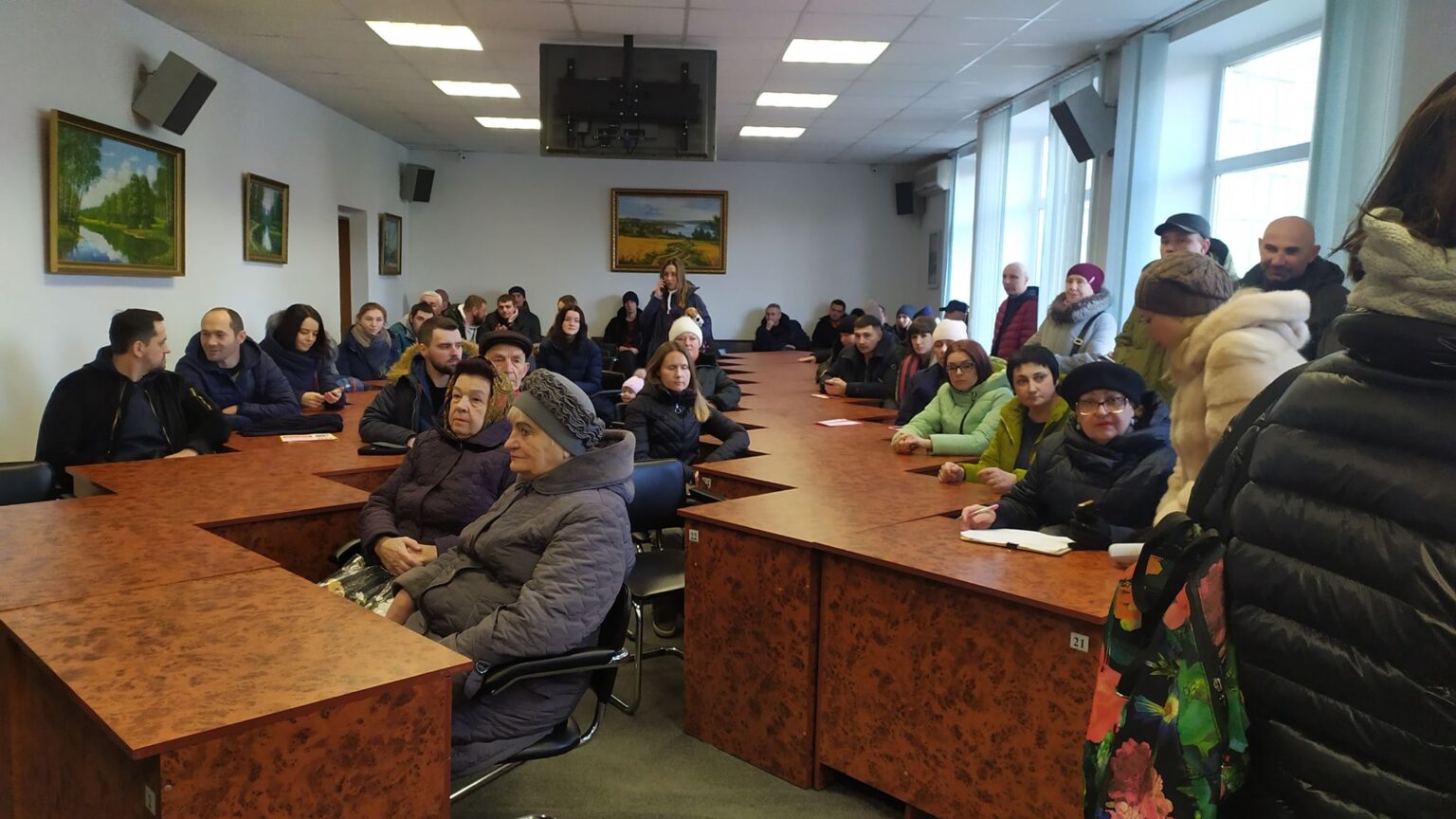 вул. Грушевського