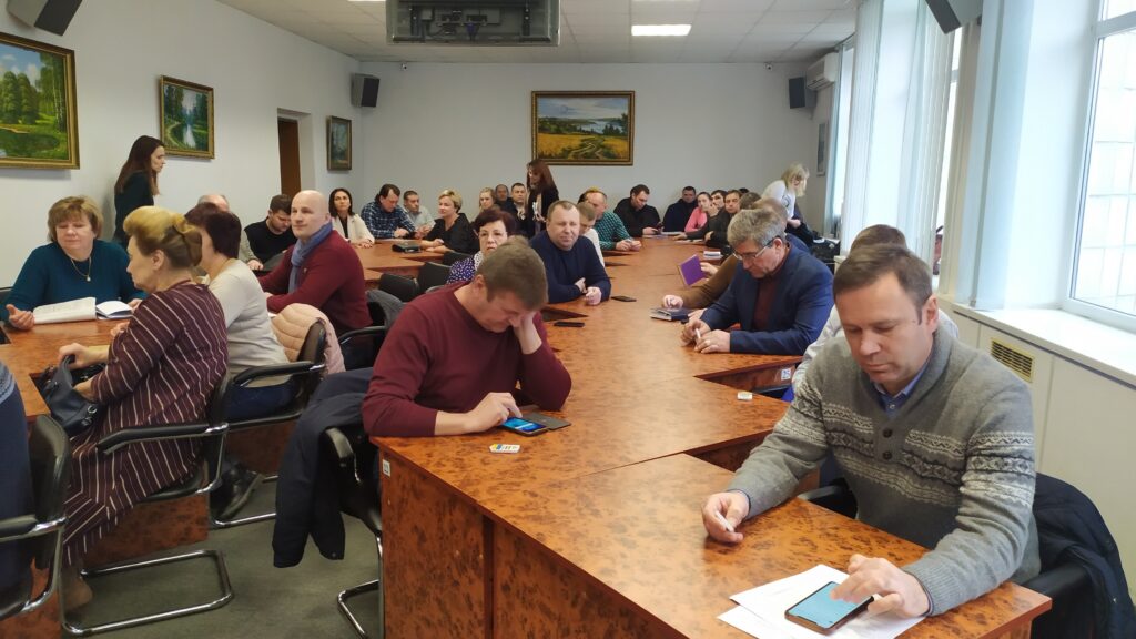 Автостоянка на Грушевського: відстояли? – Підсумки позачергової сесії позачергова сесія
