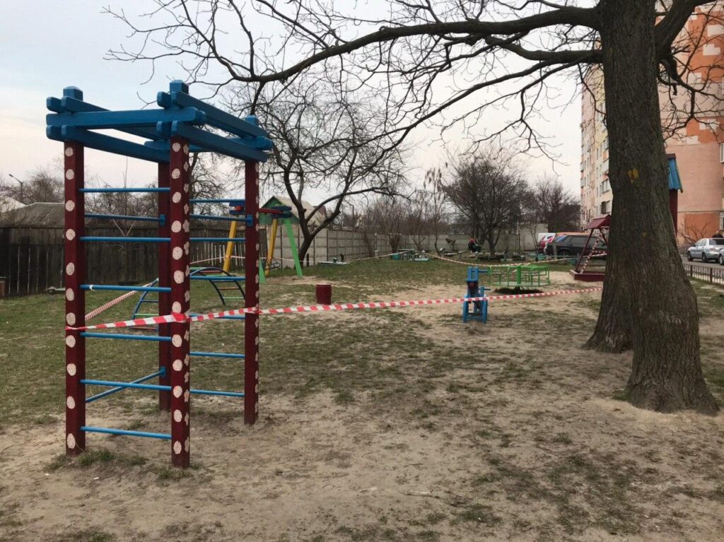 хвора на коронавірус