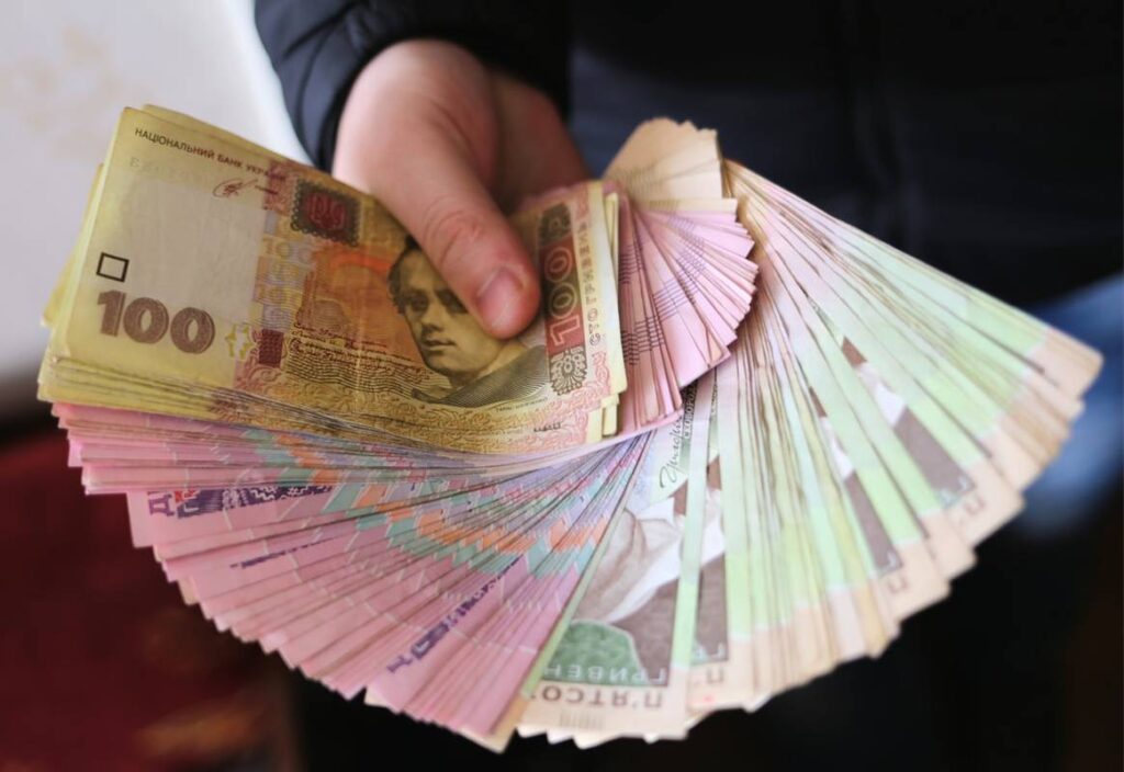 Уряд затвердив розміри допомоги з часткового безробіття на час карантину допомога по безробіттю
