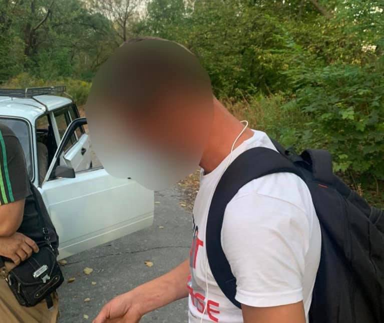 Броварські поліціянти випадково затримали втікача з колонії. ФОТО утікач