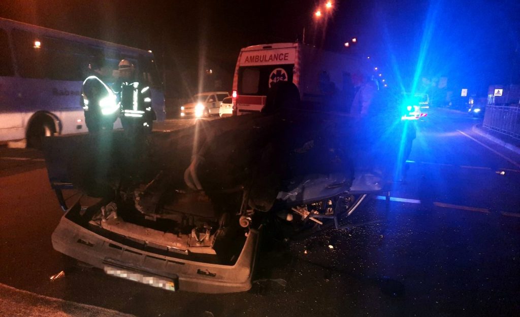 ДТП із перевертанням у Броварах на Вітерці. ФОТО ДТП, аварія, Вітерець 23.11.2020