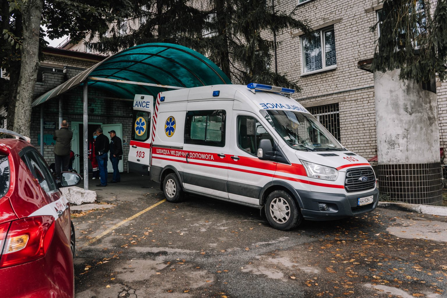 COVID-2019: у «первинці» та «вторинці» хворіють 25 медпрацівників швидка