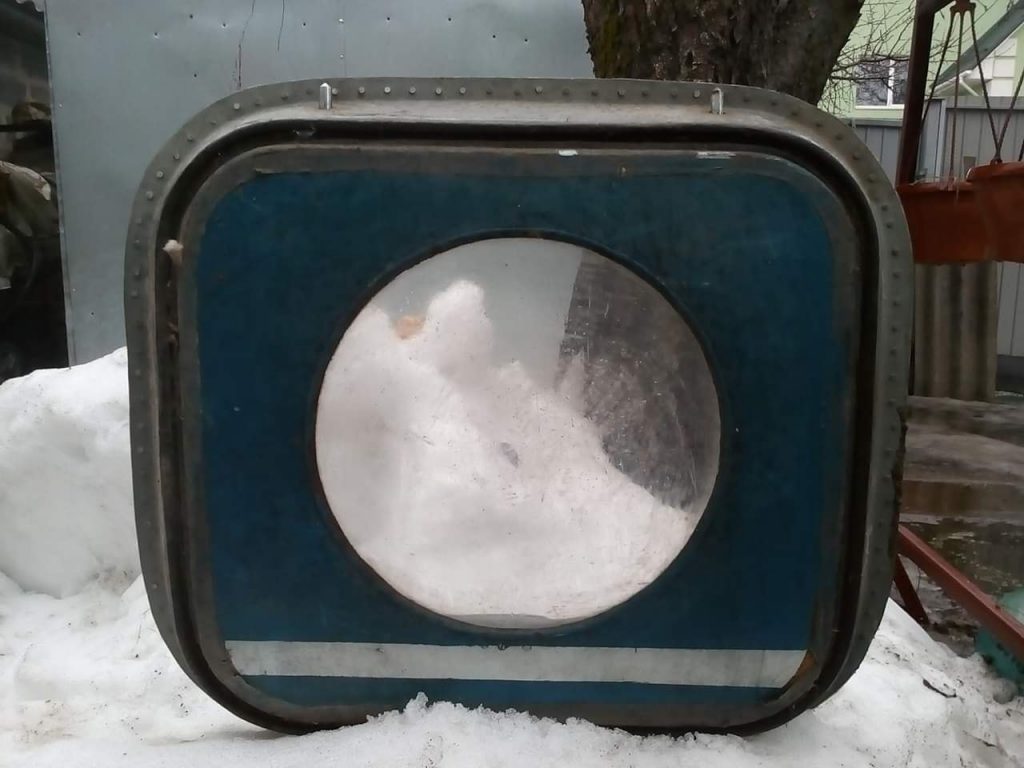 АН-12, мандариновий рейс, 1990