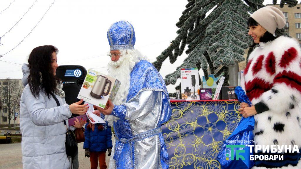 Листи від Миколая. Вручення подарунків
