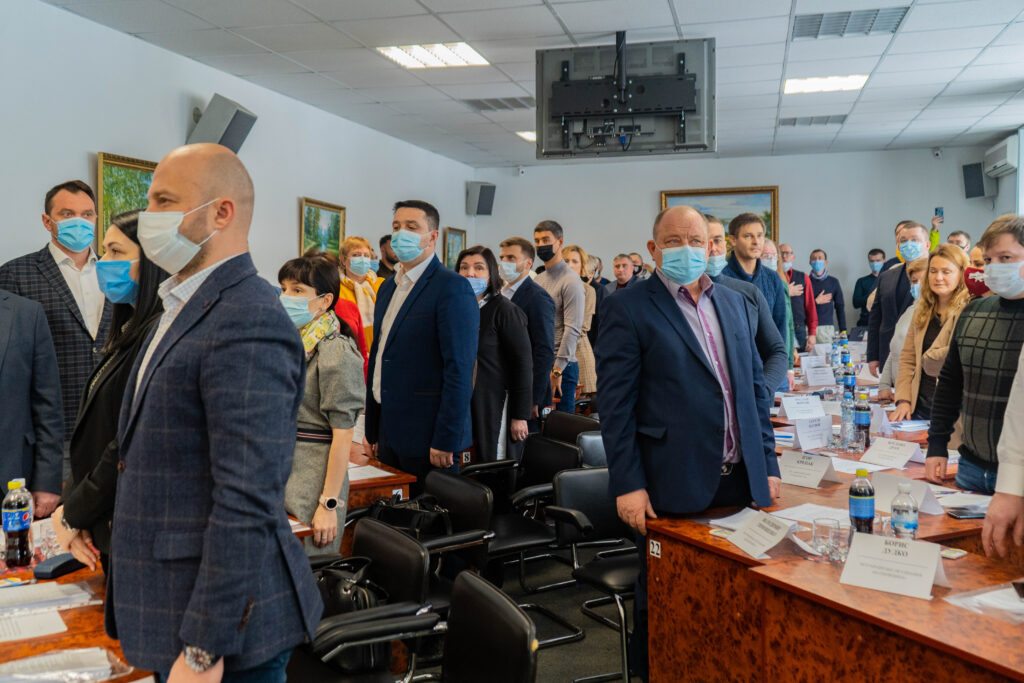 Перша сесія ради Броварської ОТГ: владу затвердили, обов’язки поділили. ІМЕНА та ФОТО