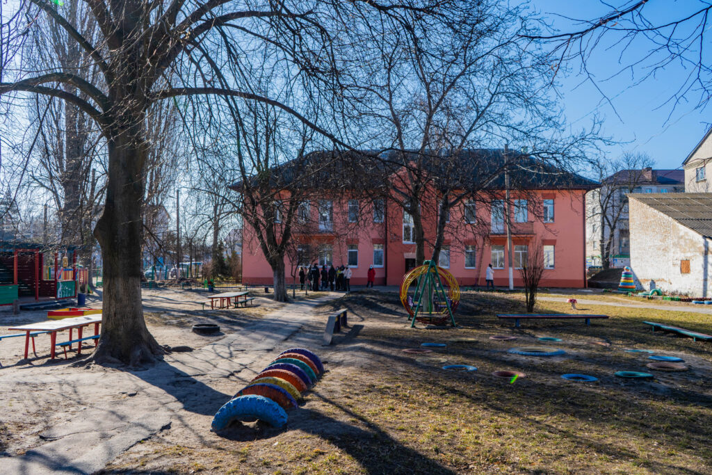 Ясла-садок «Зірочка» зачиняють на реконструкцію – дітей та вихователів прилаштовують у інші заклади. Відео