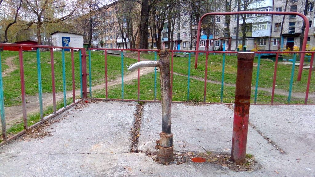 У броварських колонках вода для пиття непридатна. ПЕРЕЛІК колонка