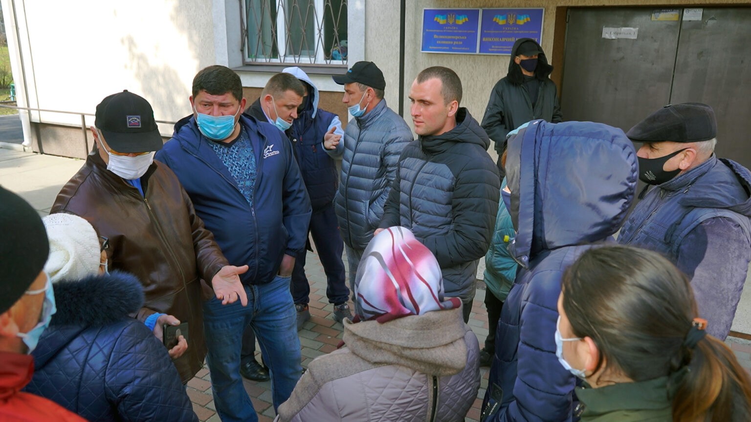 Мешканці Богданівки проти новопризначеного старости села. Відео