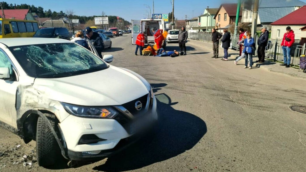 ДТП на Вітерці, Нісан і мотоцикл