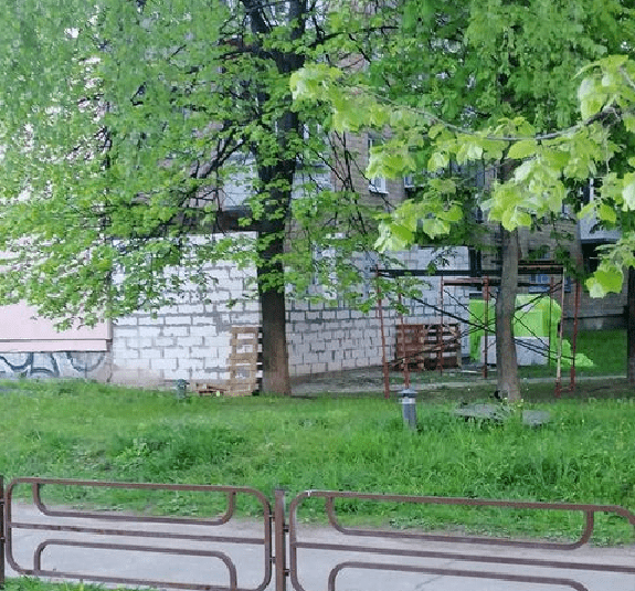 прибудова на Короленка, 63