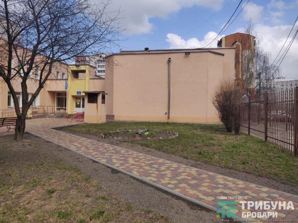 Бульв. Незалежності, 12-Б