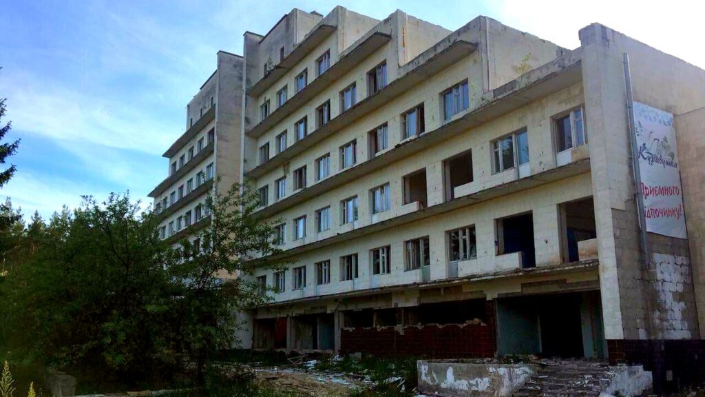 Знищив санаторій «Журавушка» біля Пухівки: поліція оголосила підозру підприємцю