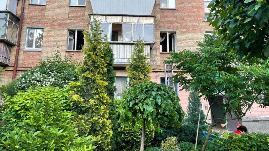 Нетвереза жінка в Броварах через підгорілу їжу ледь не задихнулася. ФОТО