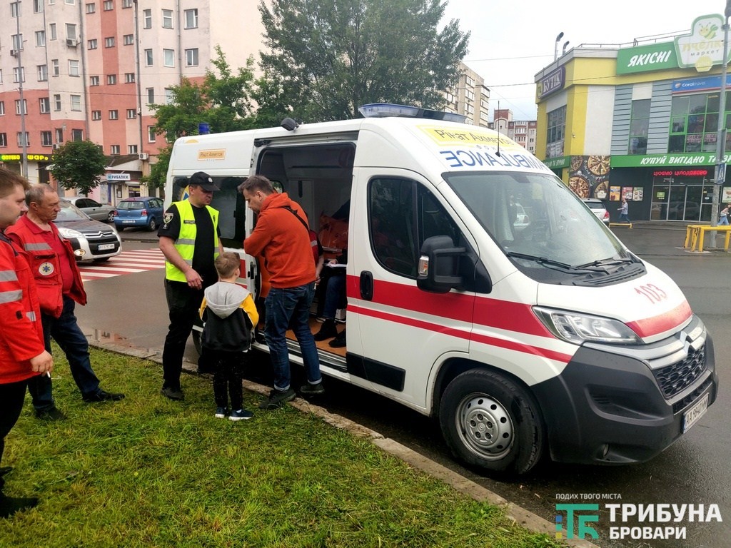 Вдарив ножем на Грушевського, фото - Карпій