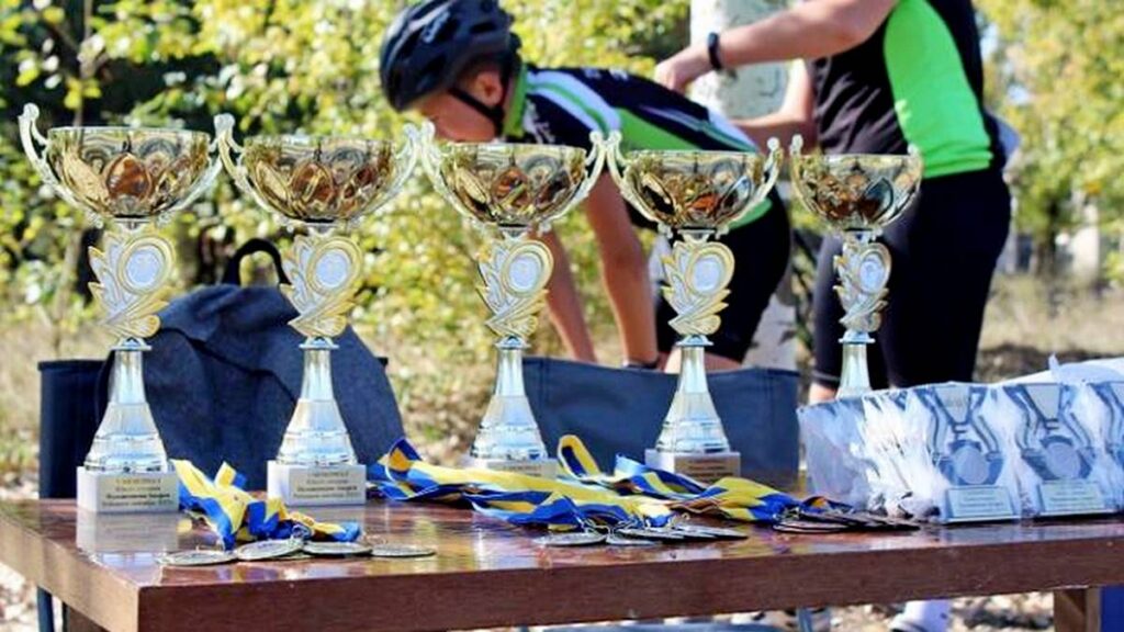 Загинув під Броварами: на Луганщині відбулися велозмагання пам’яті 12-річного спортсмена. ВІДЕО