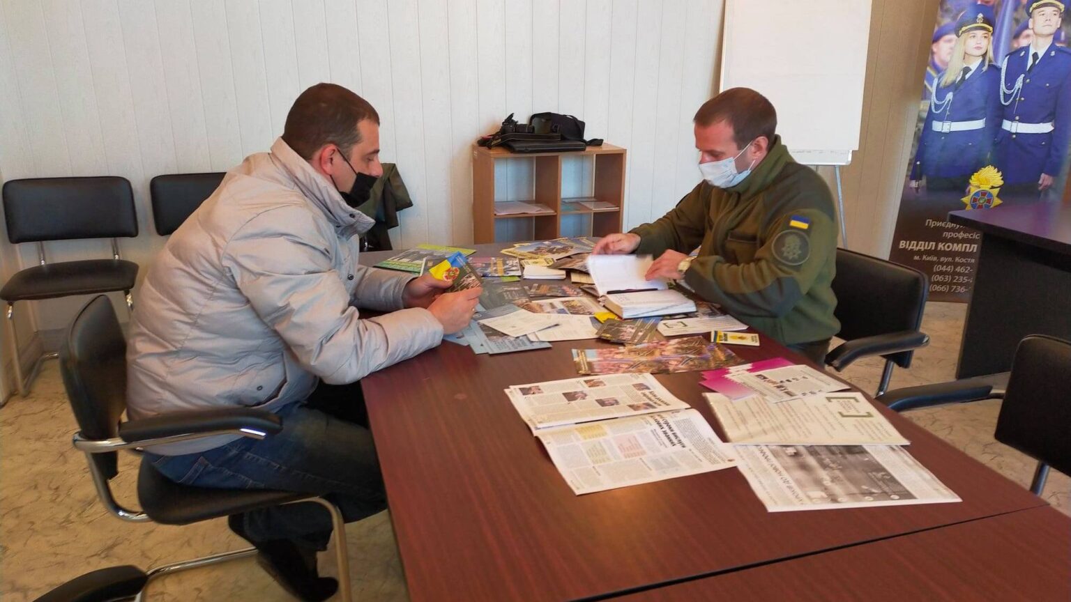 У Броварському центрі зайнятості агітували йти в Нацгвардію України. ПЕРЕЛІК ВАКАНСІЙ