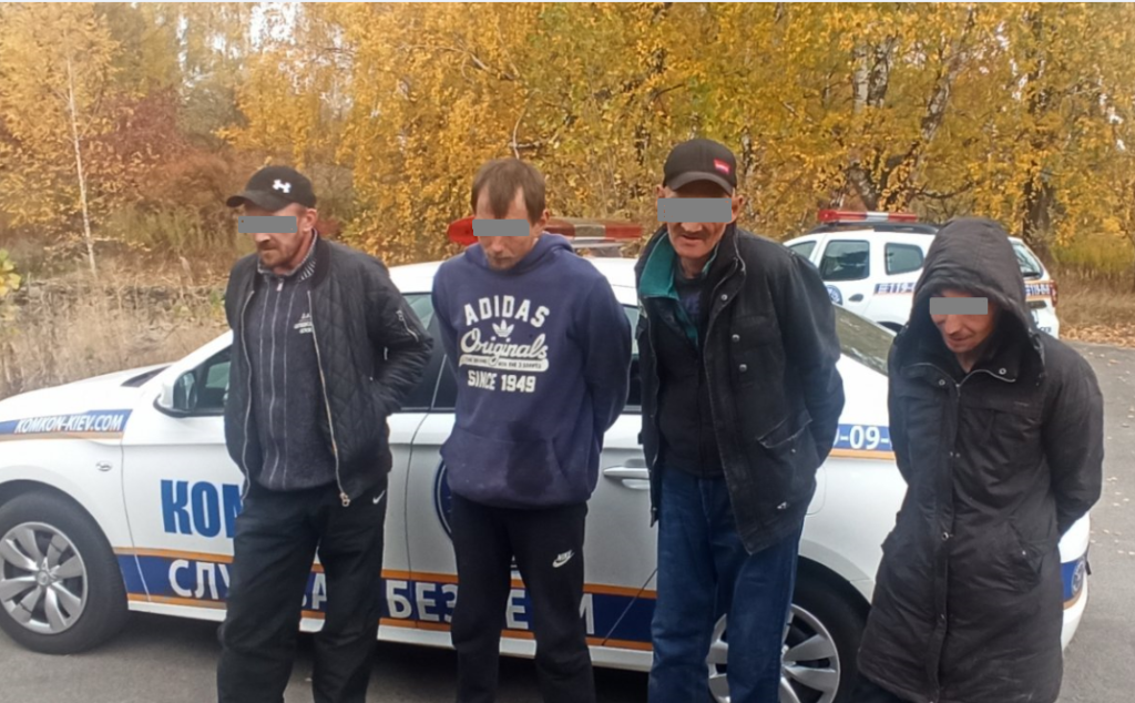 «Комконівці» затримали крадіїв металу в закинутому спорткомплексі «Металург» Комкон, затримання