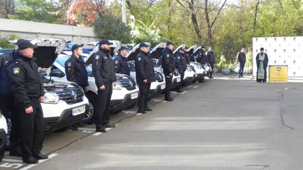 Броварські правоохоронці отримали новеньку службову автівку. ВІДЕО