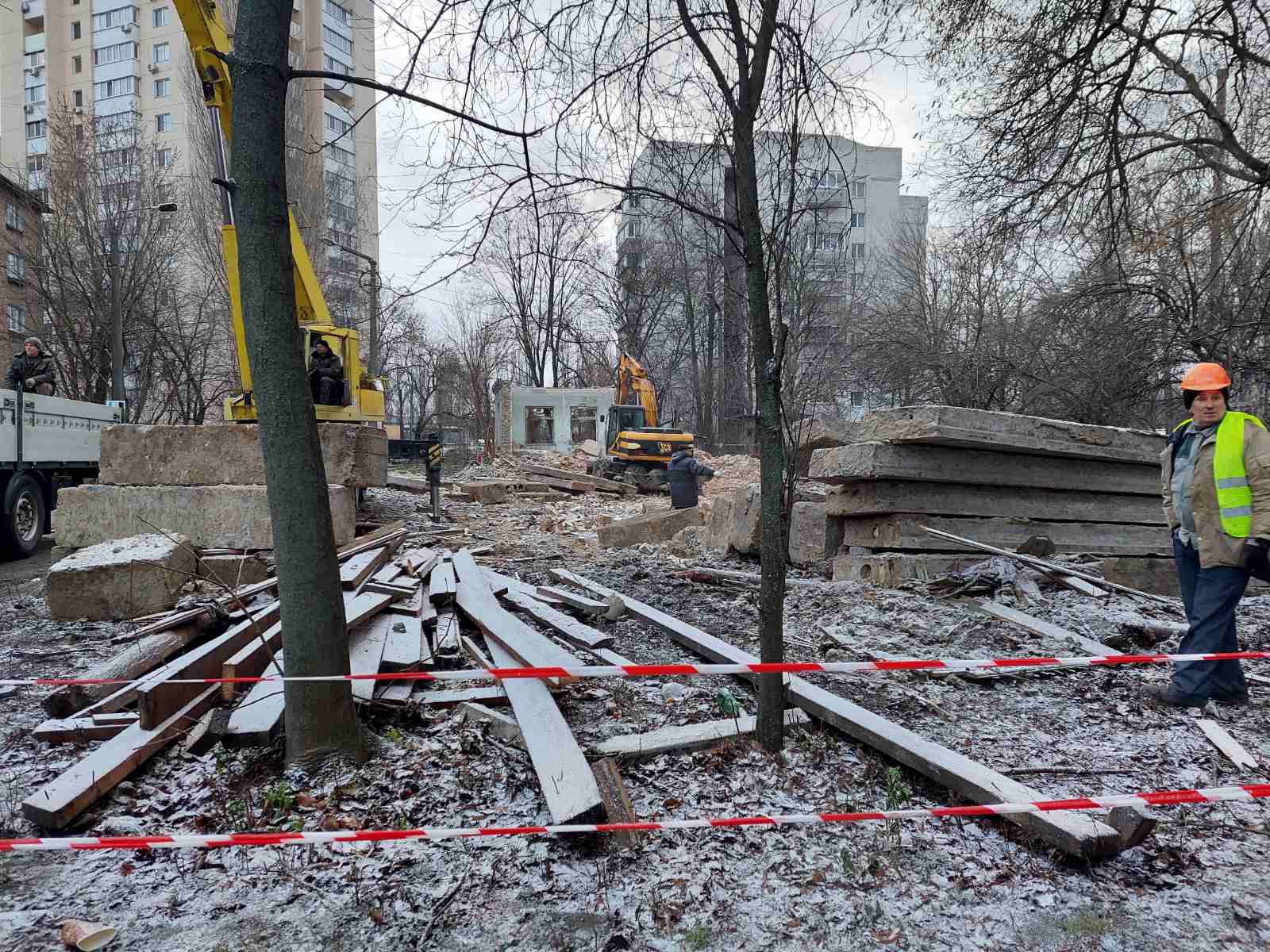 демонтаж дитсадка "Соколик"