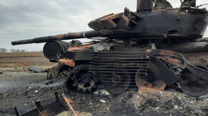 ворожий танк