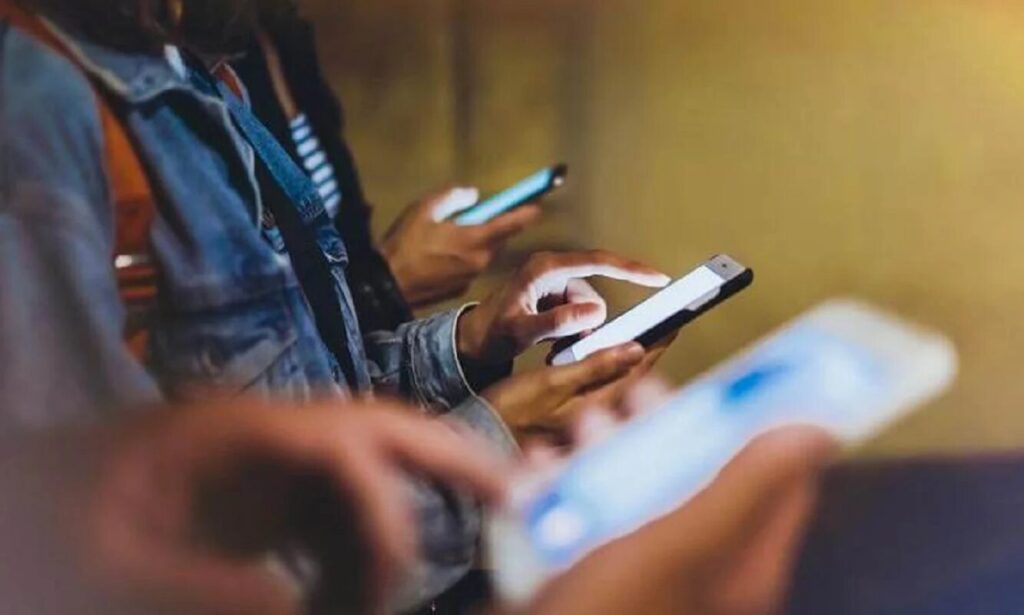 В Україні запускають систему для оперативного оповіщення населення про надзвичайні ситуації