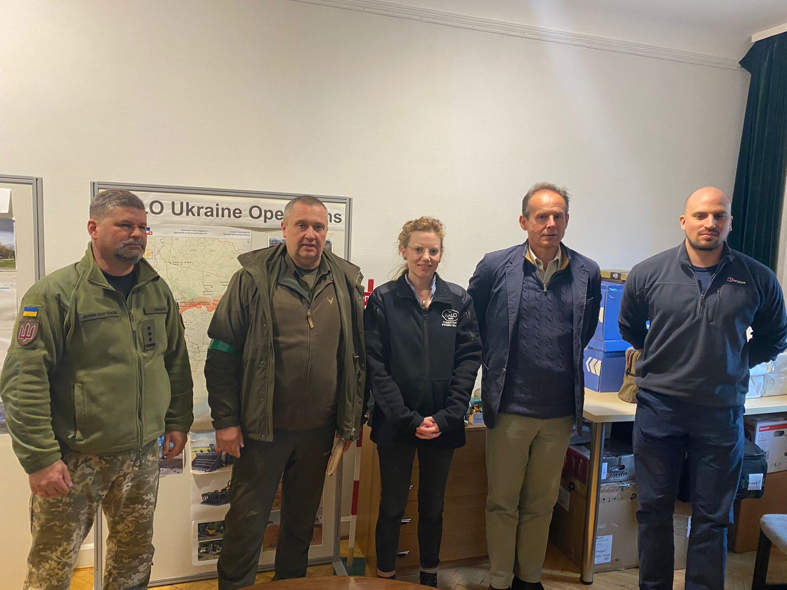 розмінування, британські фахівці