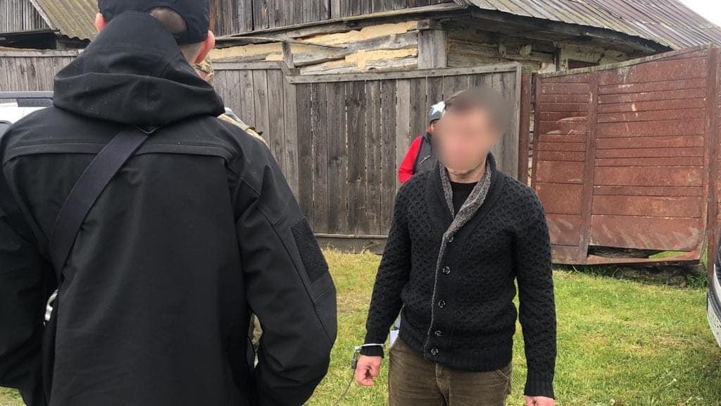 У селі Перемога здав окупантам членів місцевої самооборони с. Перемога, здав місцеву самоорону