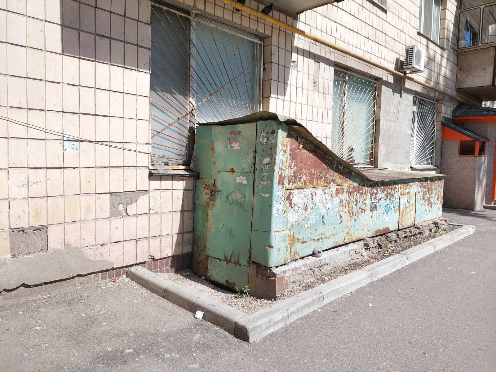 тимчасові укриття