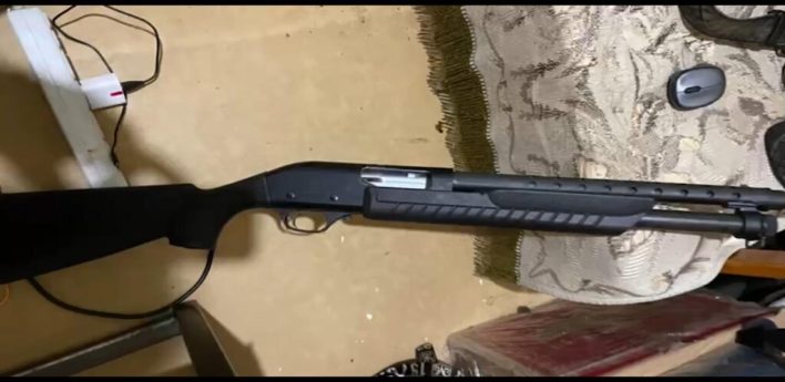 У Броварах п’яний чоловік стріляв по поліції. ФОТО, ВІДЕО
