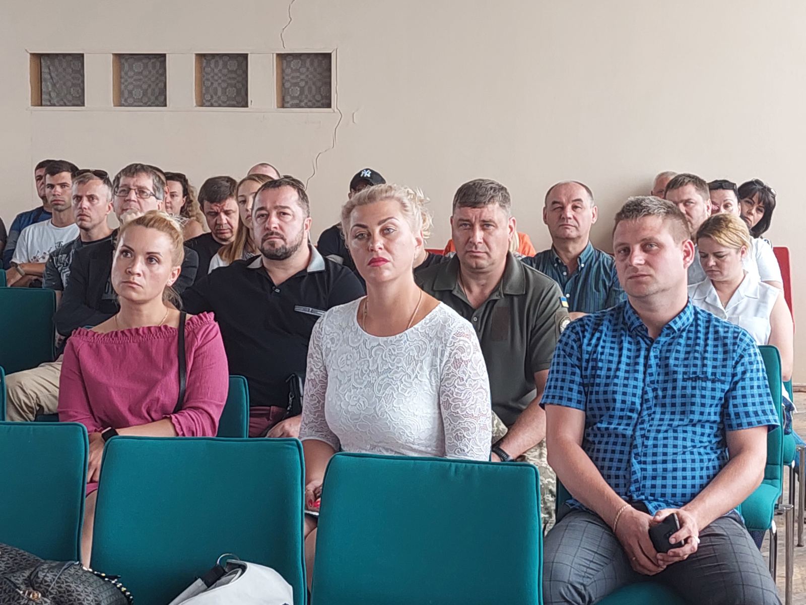 волонтери