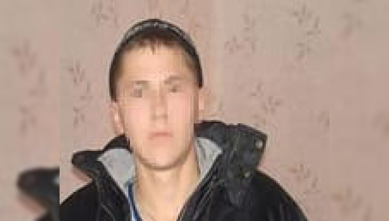 катував та імітував страту