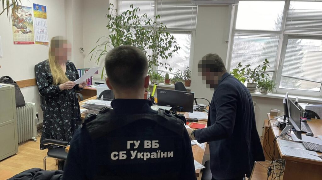 У Києві викрили прихильницю «руського міра», яка працювала в СБУ