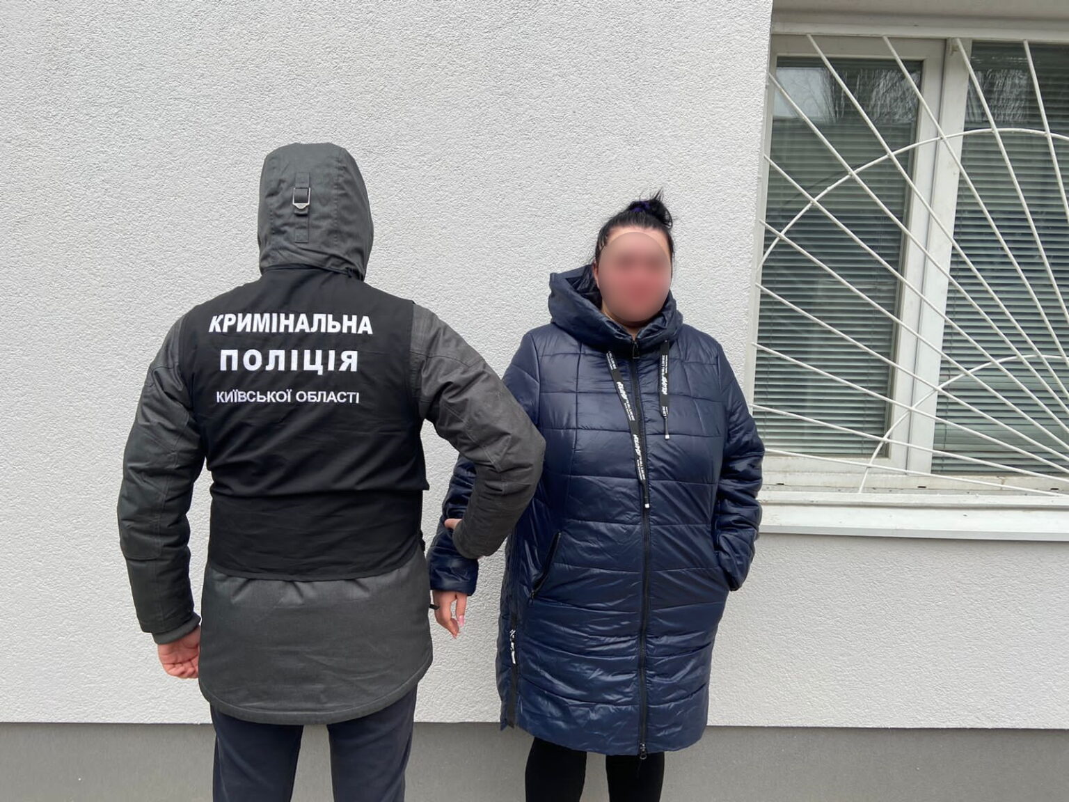 У Калитянській громаді жінка із співмешканцем ґвалтували і катували своїх дітей