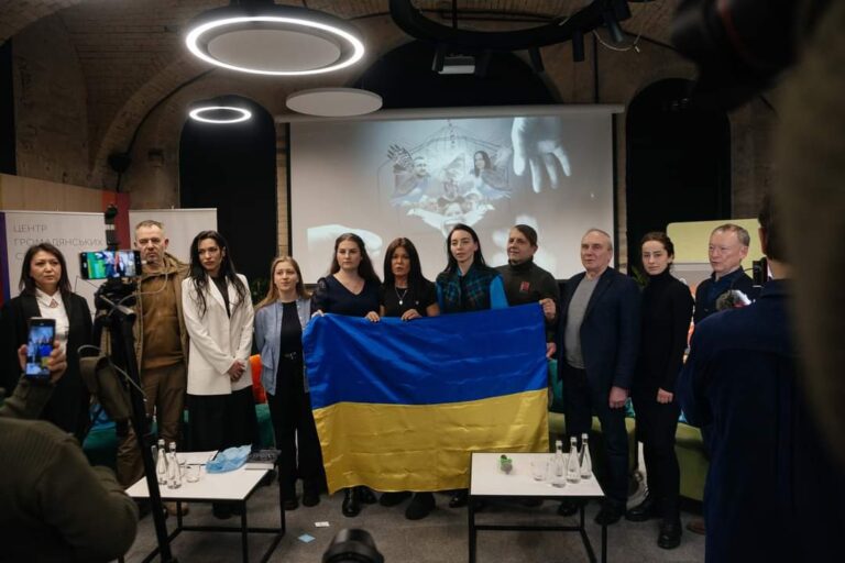 Про броварську вчительку, звільнену з полону, зняли документальний фільм. ФОТО, ВІДЕО